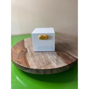 Kendra Scott Jewelry Box